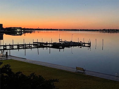 3663 Nasa Pkwy unit 603, Seabrook, TX 77586 - photo 4