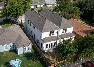 7126 Saint Augustine St, Houston, TX 77021 - photo 3
