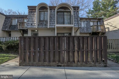 1645 Valencia Way, Reston, VA 20190 - photo 2