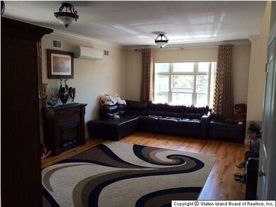 223 Olympia Blvd, Staten Island, NY 10305 - photo 7