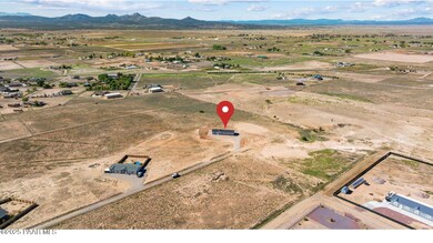 2729 W Grapevine Ct, Paulden, AZ 86334 - photo 5