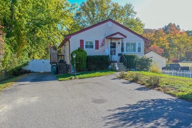 18 Charles St, Abington, MA 02351 - photo 2