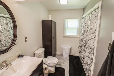 295 S Snowden St, Andrews, IN 46702 - photo 7