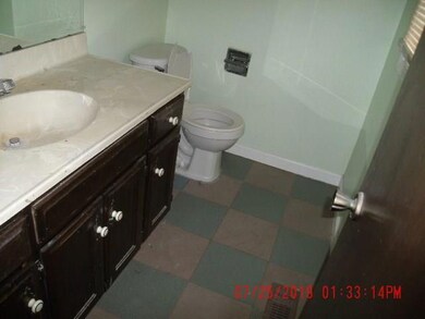 3244 SE 20th St, Des Moines, IA 50320 - photo 7