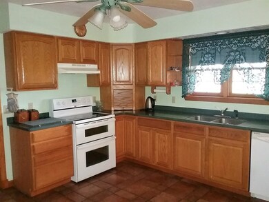 31 Fisherdick Rd, Ware, MA 01082 - photo 7