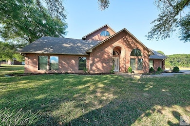 2517 County Road 2110, Hooks, TX 75561 - photo 2