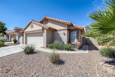 636 Whispering Palms Dr, Las Vegas, NV 89123 - photo 3