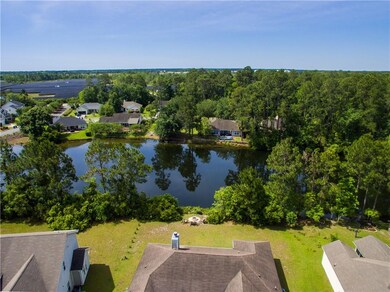 Lake Frontage in Shell Pointe.