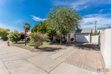 418 W 1st St, Mesa, AZ 85201 - photo 2