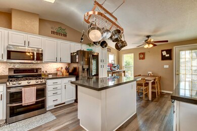 555 W Awesome View Ln, Paulden, AZ 86334 - photo 5