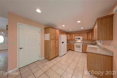 132 Roasted Chestnut Trail, Hendersonville, NC 28792 - photo 7