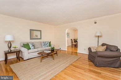 2005 Winford Rd, Baltimore, MD 21239 - photo 5