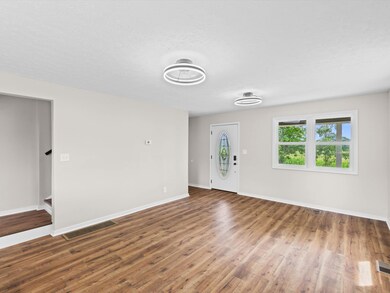 8948 Wn Royster Rd, Robards, KY 42452 - photo 5