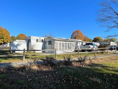 239 Ayer Rd unit 7, Littleton, MA 01460 - photo 4