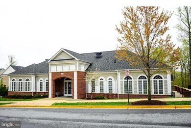 8206 Riggos Way, Landover, MD 20785 - photo 6