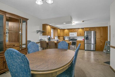 605 N Easy St, Elm Creek, NE 68836 - photo 7