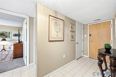 Hathaway Tower unit U1108, Richmond, VA 23225 - photo 2