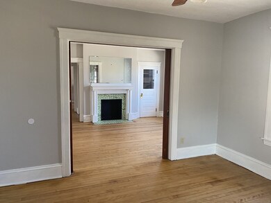 894 Main St unit 1, Worcester, MA 01610 - photo 2