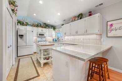 946 S 790 W, Lehi, UT 84043 - photo 5