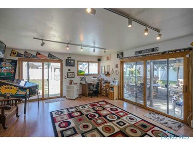 Sunroom.
