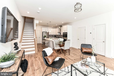 45922 Swallow Terrace, Countryside, VA 20165 - photo 2