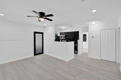 11643 NE 11th Place unit 2, Biscayne Park, FL 33161 - photo 4