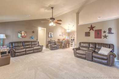 5240 Alt 75, Beggs, OK 74421 - photo 6