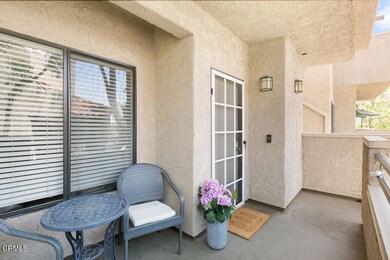 179 Mcafee Ct, Thousand Oaks, CA 91360 - photo 3