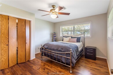 1800 Sabine Ct, College Station, TX 77840 - photo 6