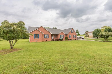 7908CampbellsPoint