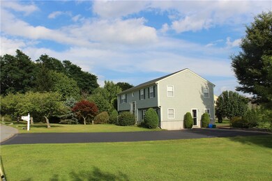 23 Brittney Ln, Warren, RI 02885 - photo 4