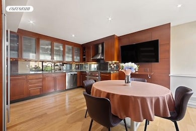 30 E 76th St unit 12AB, New York, NY 10021 - photo 4