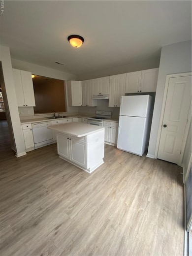 2116 Tibberton Ct, Virginia Beach, VA 23464 - photo 4