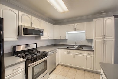 1304 Summit St unit 107, Austin, TX 78741 - photo 2