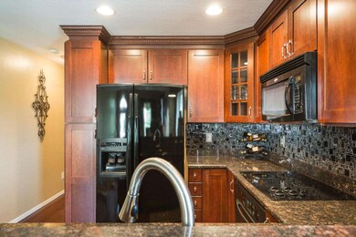 07- KITCHEN