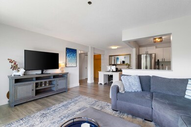 273 Cambridge Rd unit 607, Woburn, MA 01801 - photo 7