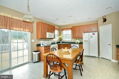 2963 Halston Dr, Manchester, MD 21102 - photo 7