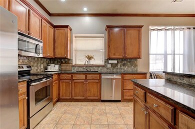 939 Black Jack Ln, Moore, OK 73160 - photo 4