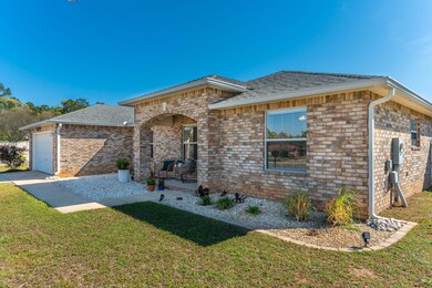 4-web-or-mls-2413 Halfmoon Ln Exterior-5