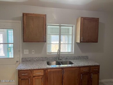 3629 Mobile Ave, El Paso, TX 79930 - photo 6