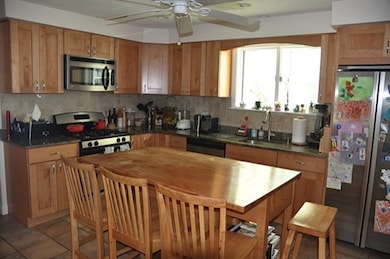 317 Cardinal Medeiros Ave unit 2, Cambridge, MA 02141 - photo 2