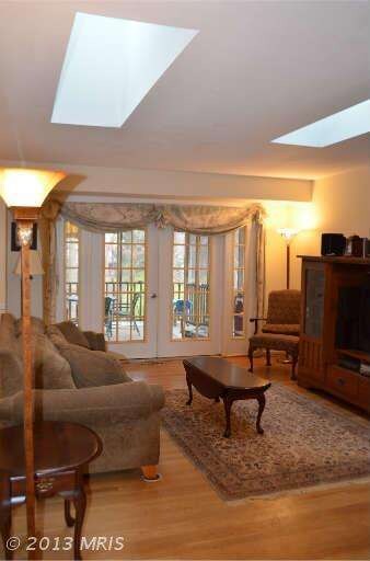 200 James Dr SW, Vienna, VA 22180 - photo 4