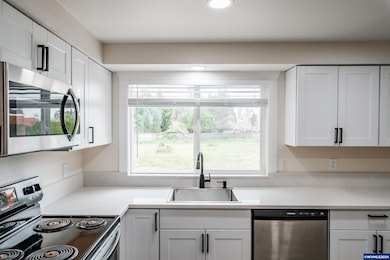 1730 Stone Hedge Dr NE, Keizer, OR 97303 - photo 7