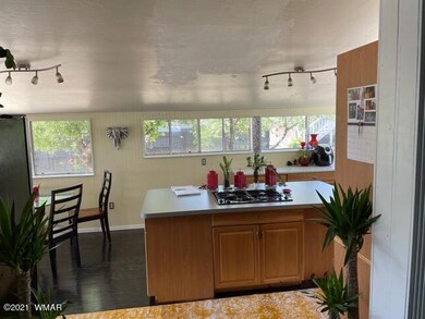 421 W Stratton, Show Low, AZ 85901 - photo 3