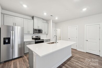 125 Utility Ln unit D, Mooresville, NC 28115 - photo 4