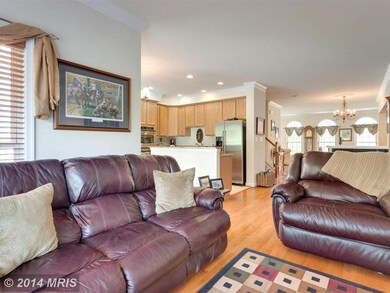 16486 Steerage Cir, Woodbridge, VA 22191 - photo 7