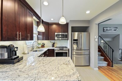 98 1st Ave, Port Reading, NJ 07064 - photo 2