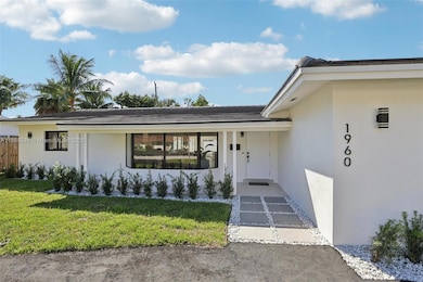 1960 NE 32nd St, Lighthouse Point, FL 33064 - photo 3