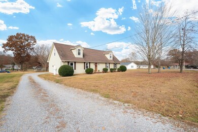 518 Sun Cir, Shelbyville, TN 37160 - photo 6