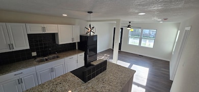 1522 N Estelle St, Wichita, KS 67214 - photo 4